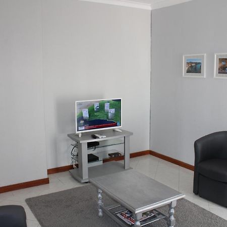 Apartamento Urb. Vila Nova, Lote 5 Armação de Pêra Exterior foto